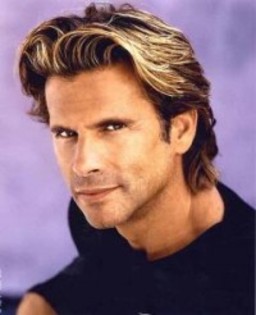 Lorenzo Lamas - Personalitati din Zodia Capricorn