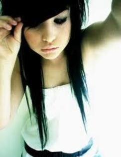 imagesCAQJCU2X - emo star
