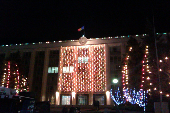 Cladirea guvernului R.Moldova - Chisinau-iarna