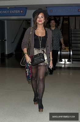 Demi (16) - Demi - September 21 - Arrives into LAX Airport