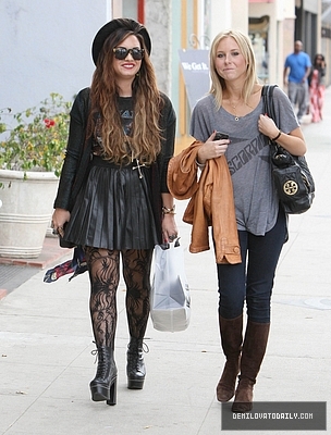 Demz - Demi - October 4 - Shopping with a friend in Studio City CA