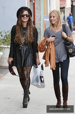 Demz (11) - Demi - October 4 - Shopping with a friend in Studio City CA
