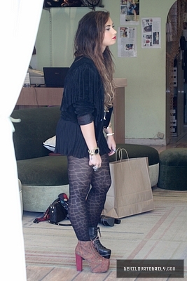 Demi (8) - Demi - October 6 - Goes shoe shopping in West Hollywood CA