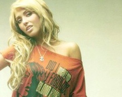 1210355315 - 1-Anahi 4-1