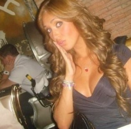 deja vu (17) (2) - 1-Anahi 4-1