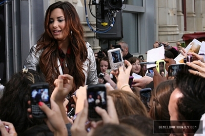 Demitzu (8) - Demi - October 13 - Arrives at Much Music Studios in Toronto Canada