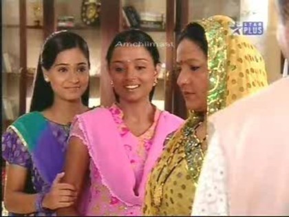 Ragini & Sadhna in Love [20]