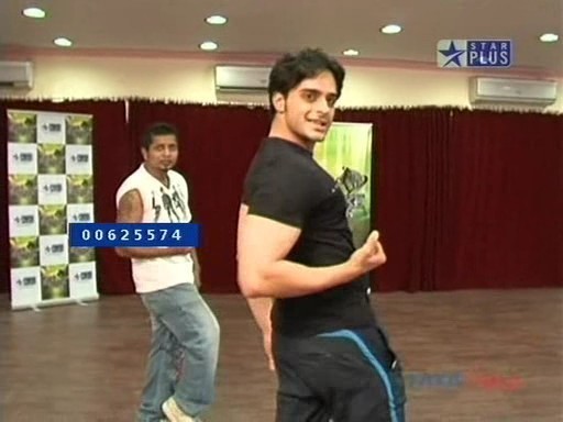 Angad Hasija in Love [16]