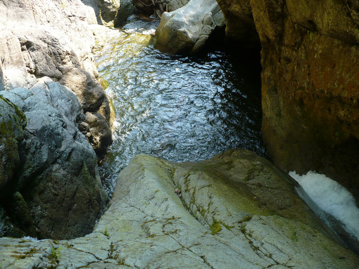 cascada iadolina 006 - LACUL LESU