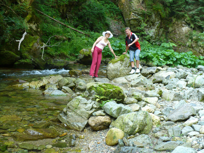 valea iadului 008 - LACUL LESU