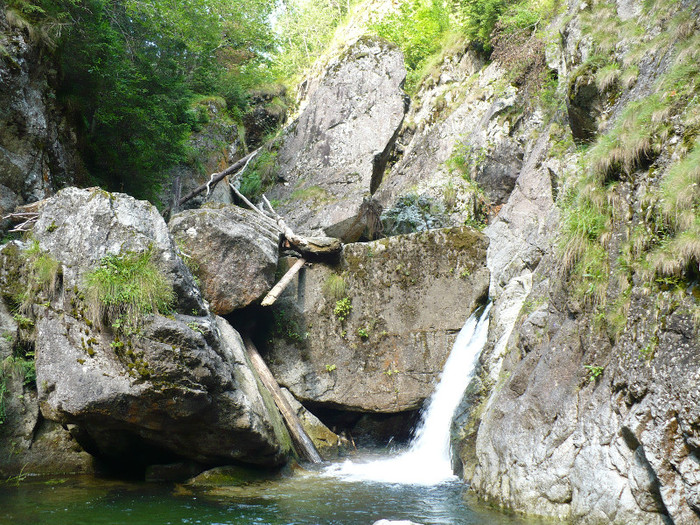 cascada iadolina 012