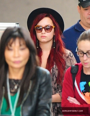 Demetria (23) - Demi - December 17 - Arrives into LAX Airport