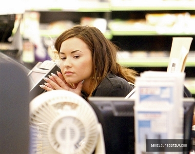 Demitzu (5) - Demi - August 19 - Leaves a store in Studio City CA