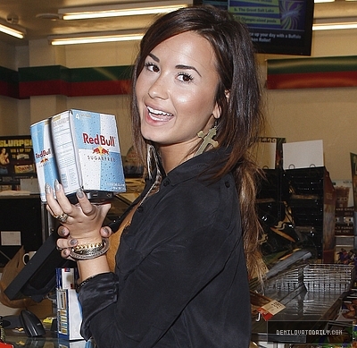 Demz (7) - Demi - August 19 - Gets some Red Bull at 7-Eleven in Studio City CA