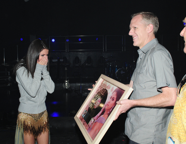 4213 - Selena Gomez 1