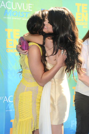 4332 - Selena Gomez 1