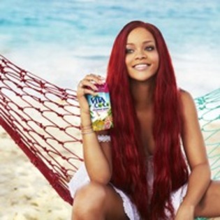 52753_mesq - Rihanna