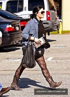 Demi (9) - Demi - January 31 - Heads to a treatment center in Santa Monica CA