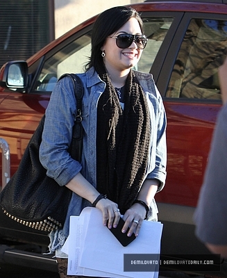 Demi (39) - Demi - January 31 - Heads to a treatment center in Santa Monica CA
