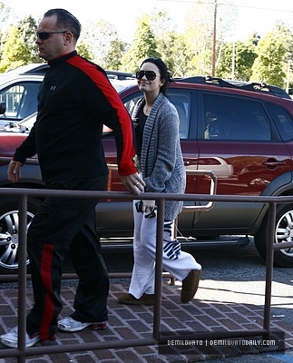 Demitzu (4) - Demi - February 2 - Arrives to ANJED Center in Santa Monica CA