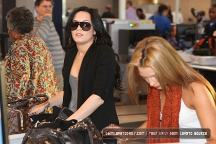Demitzu (24) - Demi - March 10 - Departs from LAX Airport