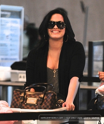 Demitzu (28) - Demi - March 10 - Departs from LAX Airport