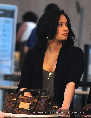 Demitzu (30) - Demi - March 10 - Departs from LAX Airport