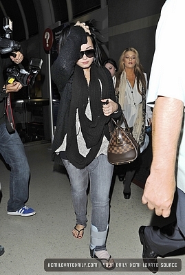 Demitzu (7) - Demi - March 14 - Arrives at LAX Airport