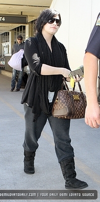 Demz (35) - Demi - April 1 - Arrives into LAX Airport