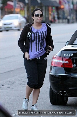 Demz (3) - Demi - April 18 - Runs errands in Los Angeles CA