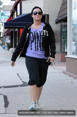 Demz (11) - Demi - April 18 - Runs errands in Los Angeles CA