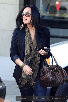 Demitzu (21) - Demi - April 21 - Visits the Nine Zero One salon and shops at Urban Outfitters in Studio City CA