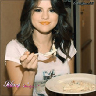 9 - Selena Gomez