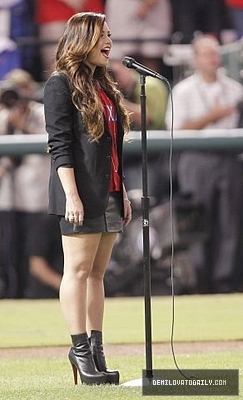 Demz (6) - Demi - October 24 - 2011 World Series Game 5 - St Louis Cardinals v Texas