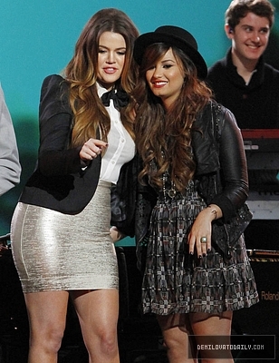 Demetria (9) - Demi - October 30 - Performs at the El Capitan Theater in Hollywood