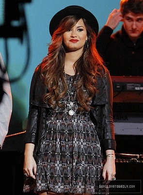 Demetria (25) - Demi - October 30 - Performs at the El Capitan Theater in Hollywood