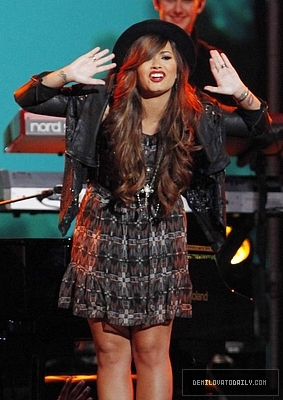Demetria (29) - Demi - October 30 - Performs at the El Capitan Theater in Hollywood