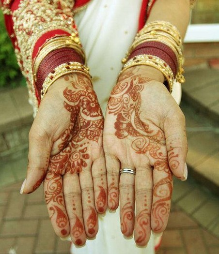 Beautiful-Mehndi-Designs-Of-2011-2