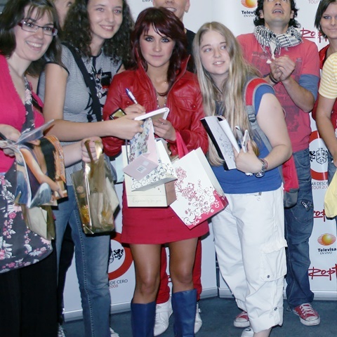 132894379 - 1-Dulce Maria 12-1