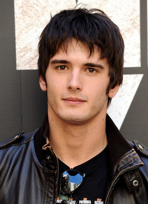 yon-gonzalez-346888l-poza - yon gonzalez