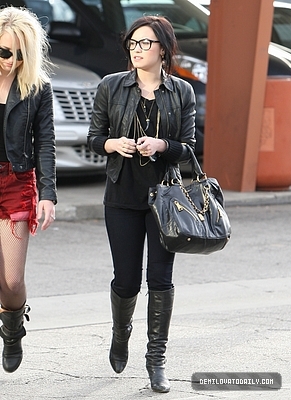 Demetria (53) - Demi - January 16 - Heading to lunch at Bob Big Boy Restaurant