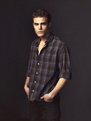 paul-wesley-714799l-poza - poze Vampire Diaries