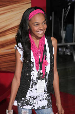 china-anne-mcclain-219310l-poza - poze ANT farm