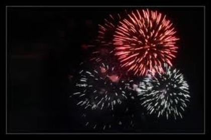 imagesCAF5QJOU - poze cu artificii