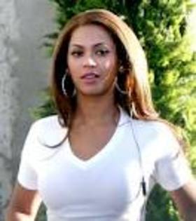 imagesCA3N8Y0U - poze cu beyonce