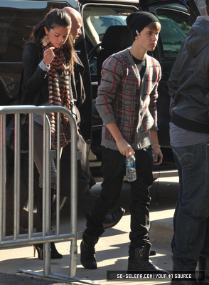 normal_010 - December 10th - Arrive to rehearse for the Christmas in Washington concert