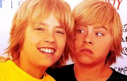 6 - Dylan si Cole Sprouse se cearta des nu din cauza fetelor