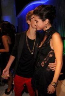 318849_143137859109582_130262397063795_249503_417071_a - Jelena