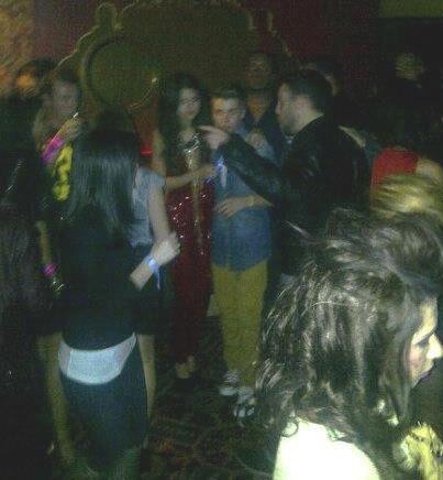 381340_175589282531106_130262397063795_359082_217166613_n - selena gomez