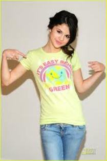 imagesCA3L95QH - selena gomez